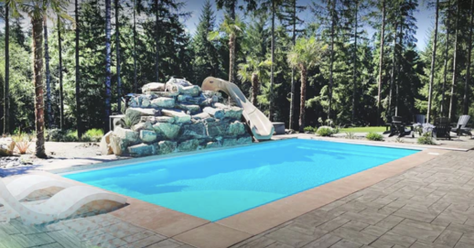 The latest trends in fiberglass pool design